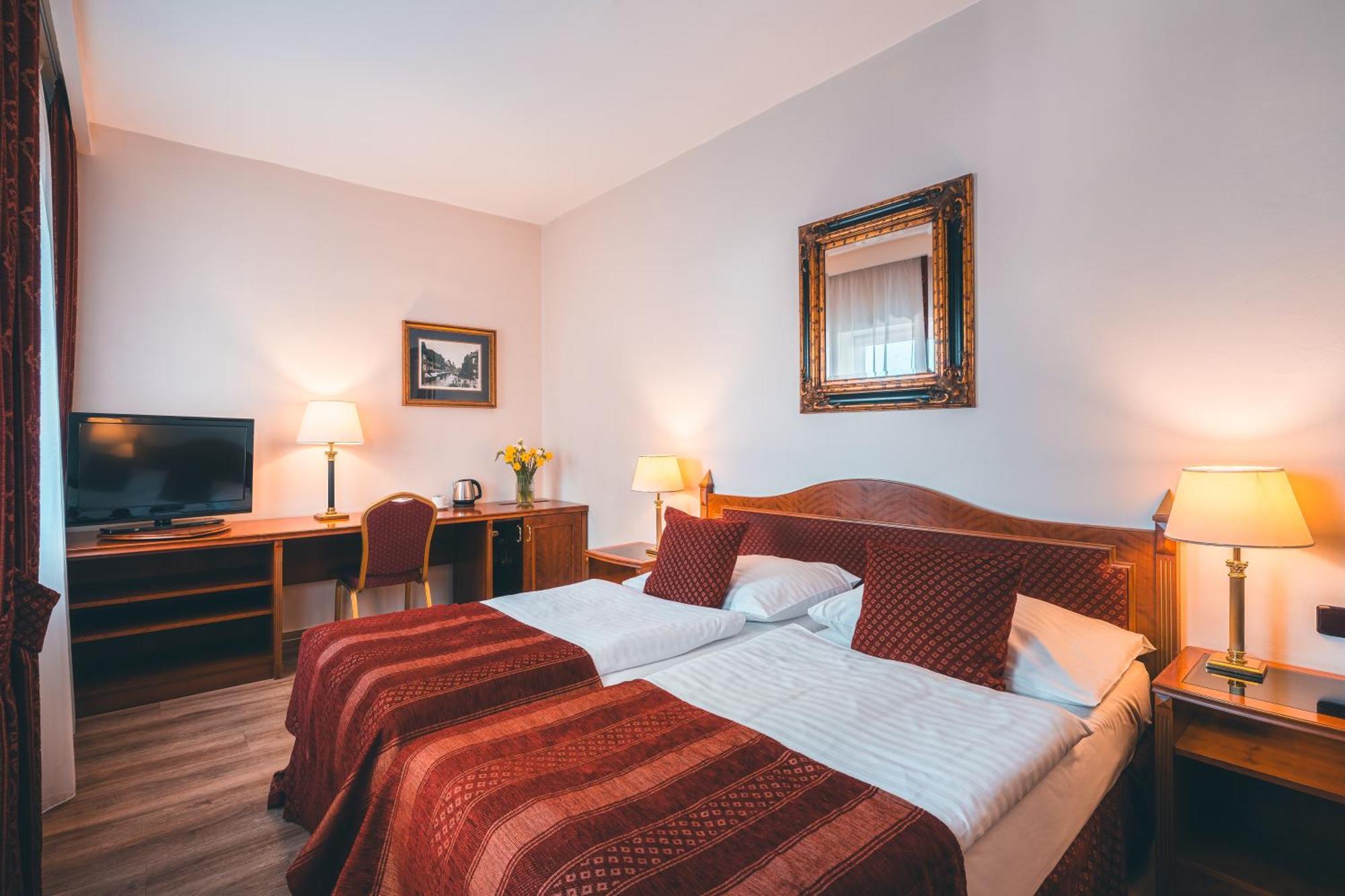 Hotel Ariston Prague Exterior photo