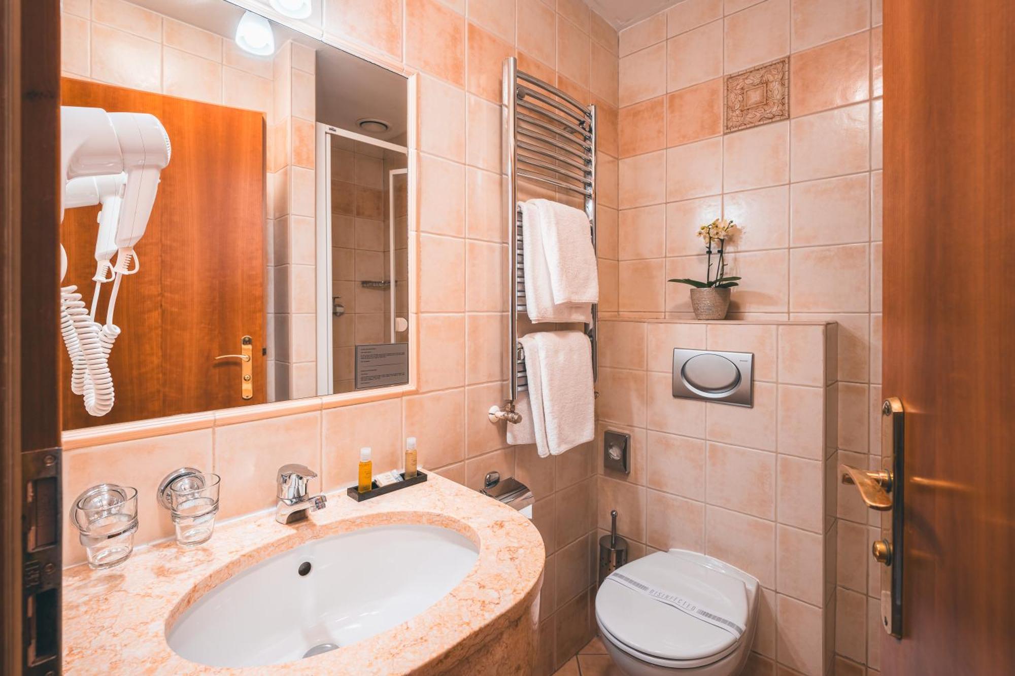 Hotel Ariston Prague Exterior photo