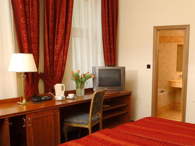 Hotel Ariston Prague Exterior photo