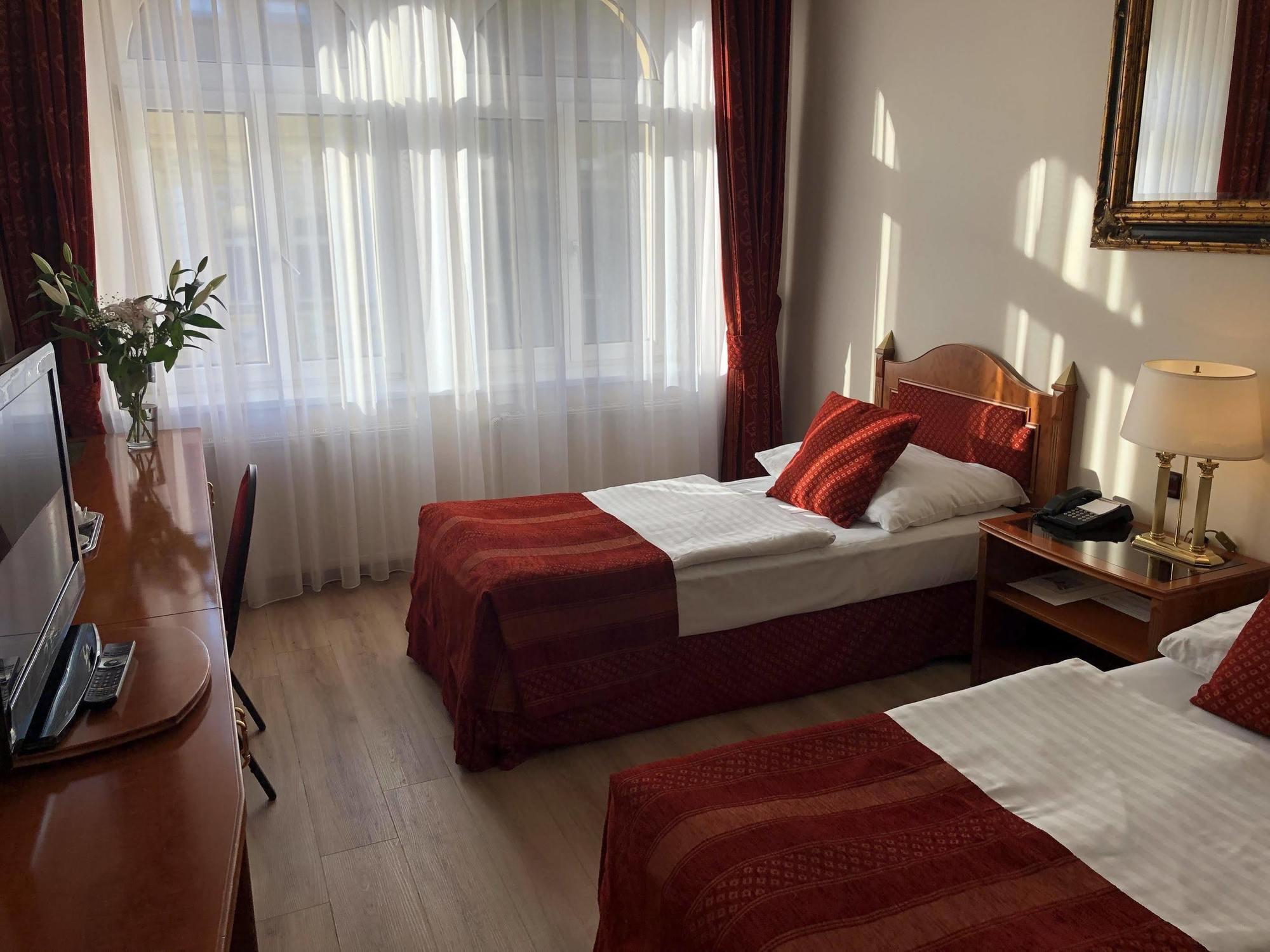 Hotel Ariston Prague Exterior photo